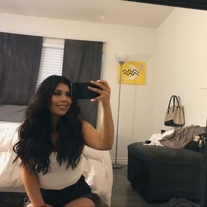 Meet your Posher, Ivette